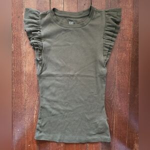 NWOT GAP Ribbed Flutter Sleeve Top – Size XS (Olive Night)